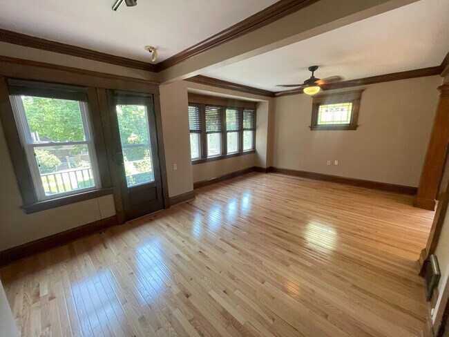 Foto del edificio - 1819 N 51st St