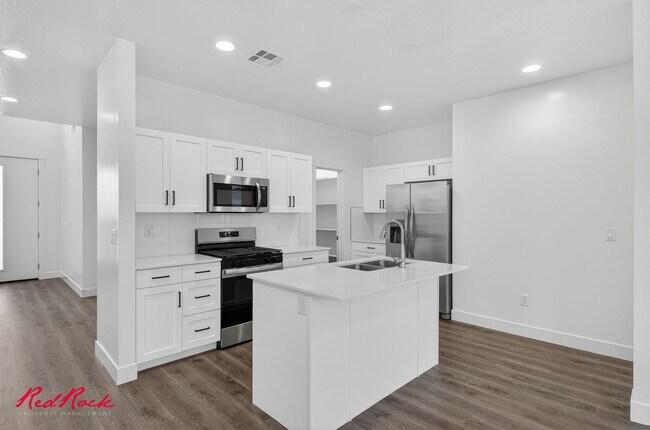 Foto del edificio - Stunning 4 Bedroom, 3 Bathroom Home in Beautiful Desert Terrace Community