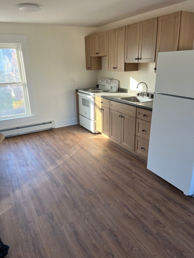 Large open kitchen, all new cabinetry and appliances - 281 Main St