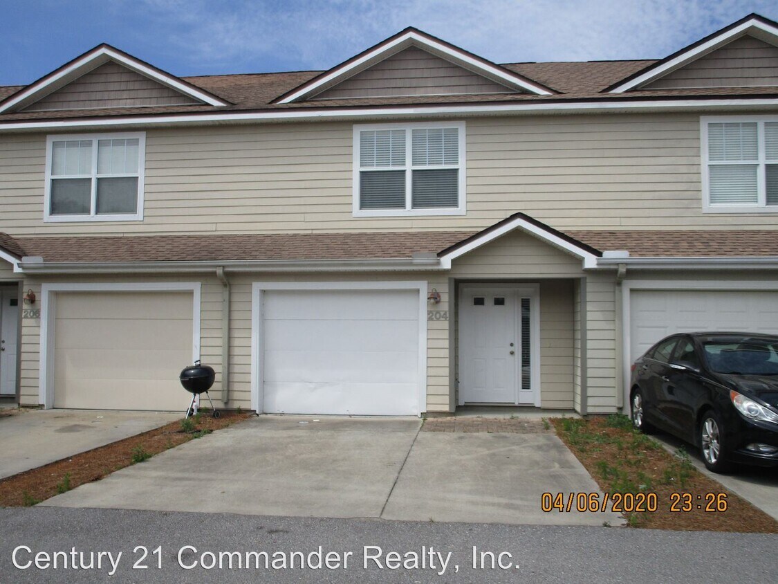 Primary Photo - 204 Callaway Chase Ln