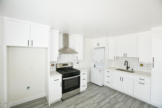 Foto del edificio - 69 Raemere St