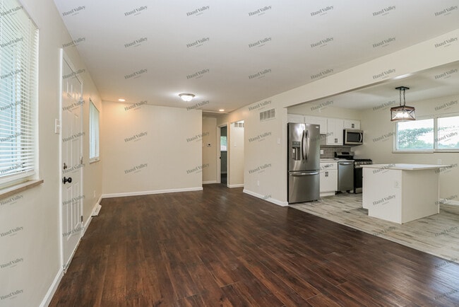 Building Photo - 8787 Boyce Pl