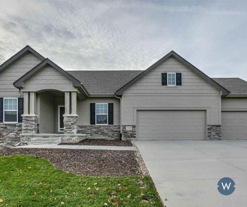 Foto principal - 17533 Adams St