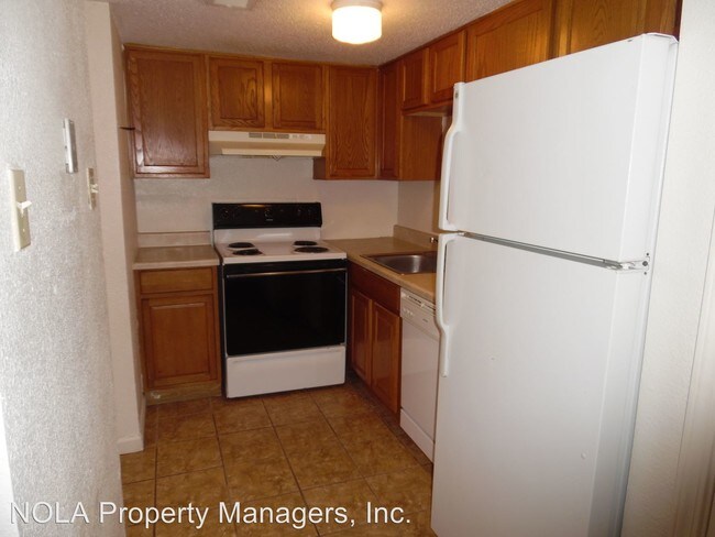 Foto del edificio - 2717 Houma Blvd