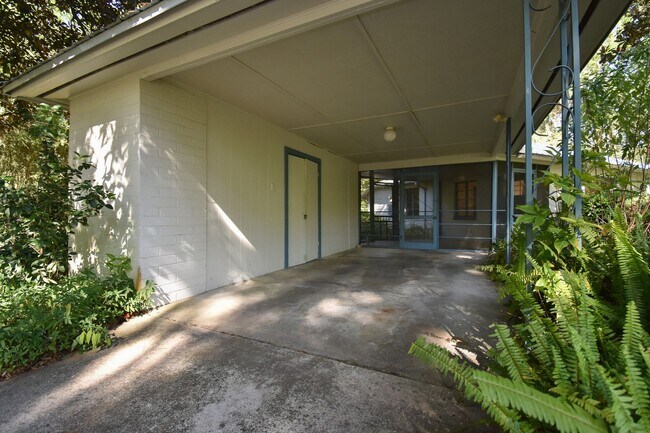 Foto del edificio - 3309 NW 3rd St