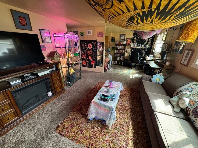 Foto del edificio - 1518 Edora Rd