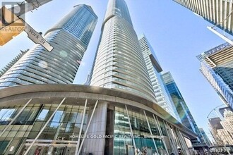 Building Photo - 14 York St