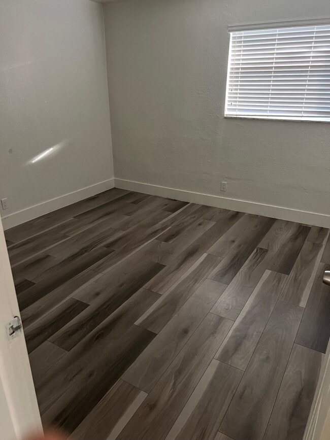 Foto del edificio - 5829 NW 22nd Ct
