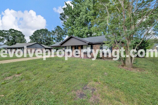 Building Photo - 3782 Marty St