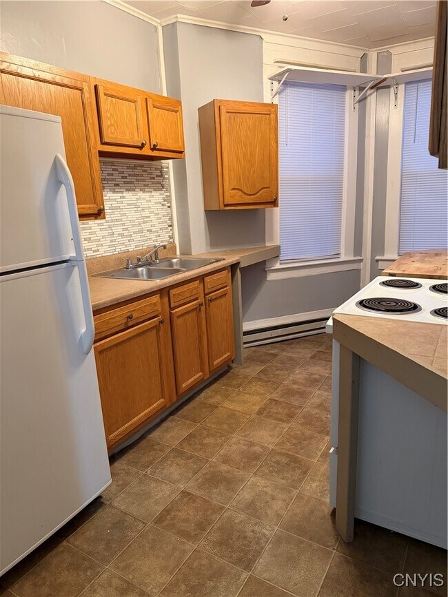 Foto del edificio - 44 Bridge St