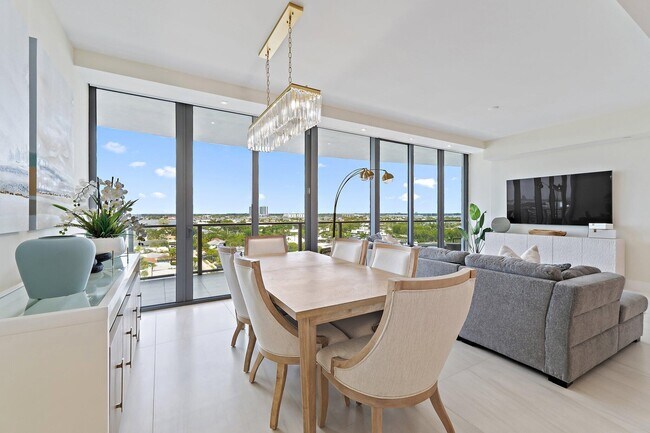 Foto del edificio - 3100 N Ocean Dr