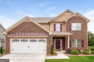 Building Photo - 3563 Walking Stick Way NE