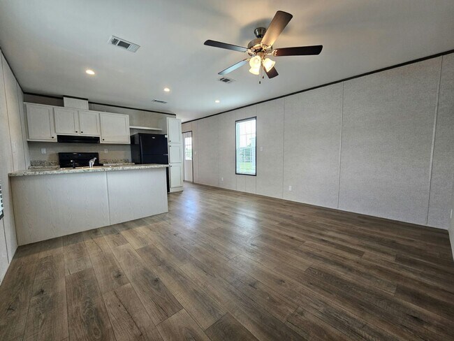 Foto del edificio - 1018 Myakka Dr