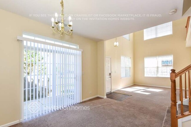Foto del edificio - 2562 Hillsboro Blvd