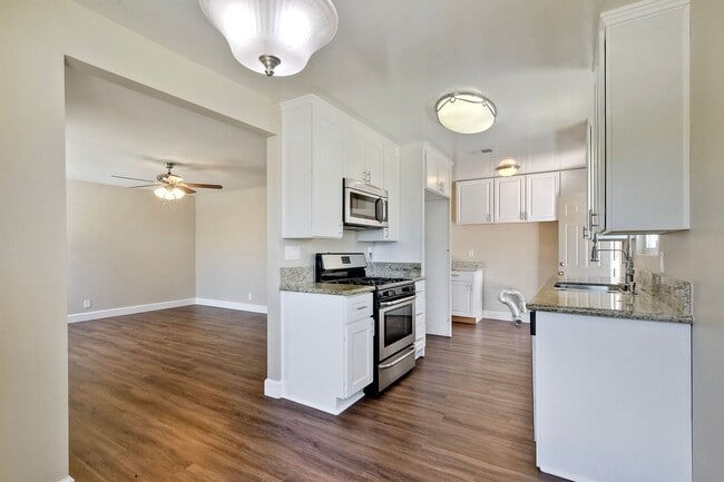 Building Photo - 3620 Frenzel Cir