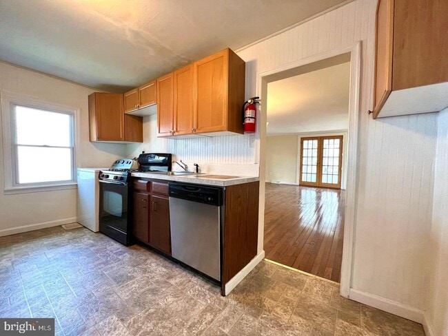 Building Photo - 27 Rancocas Ave