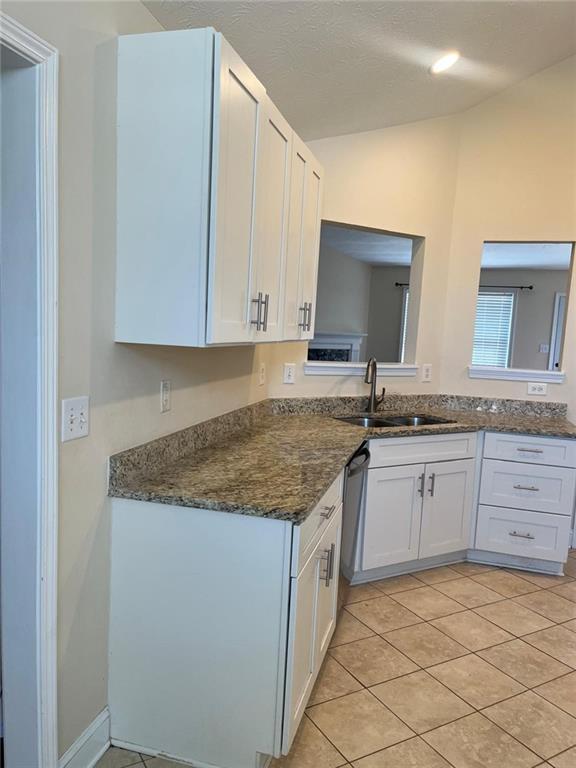 Foto del edificio - 508 Lee Miller Dr