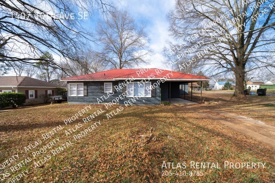 Primary Photo - 1407 10th Ave SE