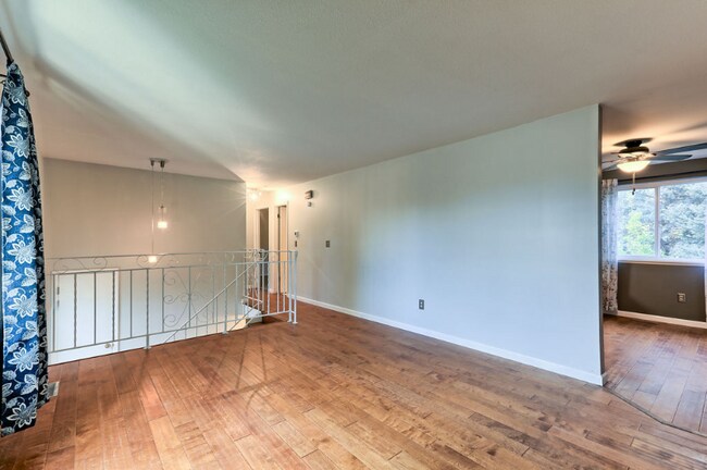 Building Photo - 2718 Worthington Ave