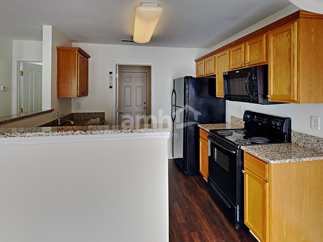 Building Photo - 15525 Rathangan Dr