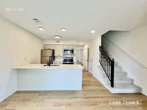 Building Photo - 128 E 29th St