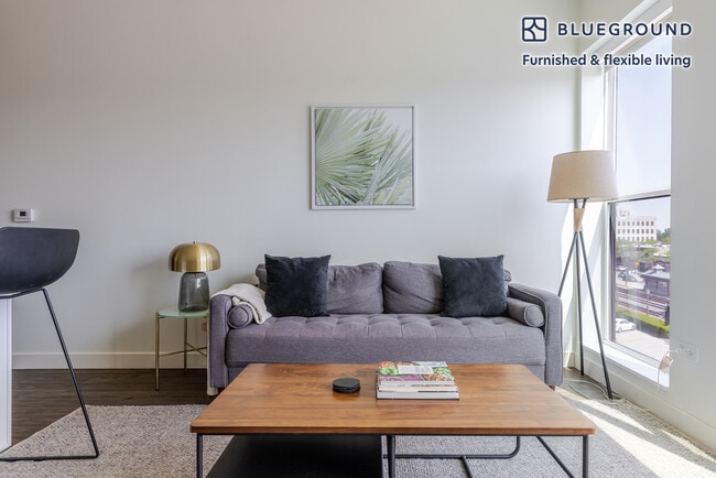 Building Photo - 100 N Addison Ave