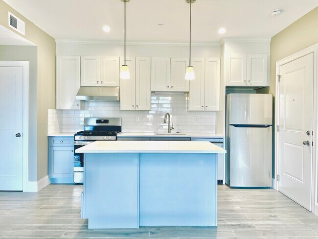 Foto del edificio - 495 Geneva Ave