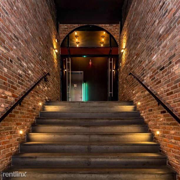 Foto del edificio - 100 Dupont St