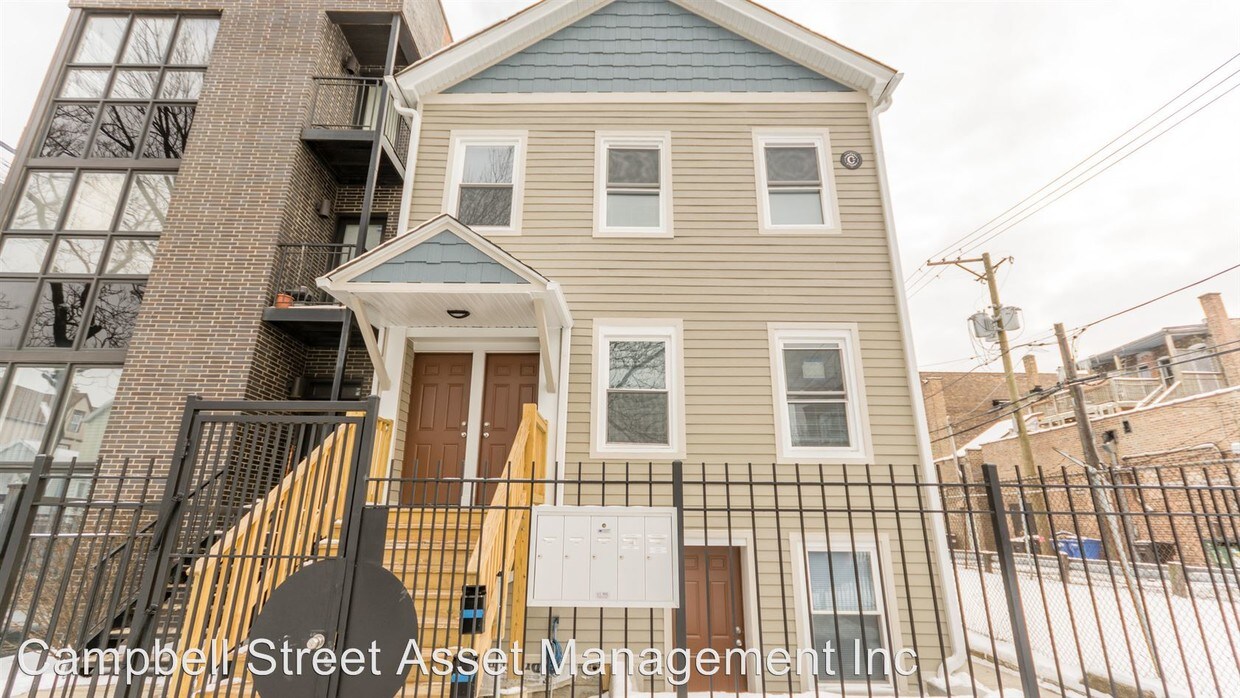Foto principal - 1617 N Fairfield Ave