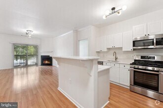 Building Photo - 3851 Aristotle Ct