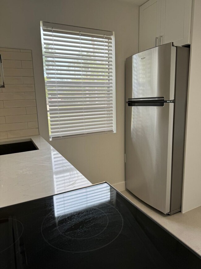 Photo - Crystal Lake Apartment