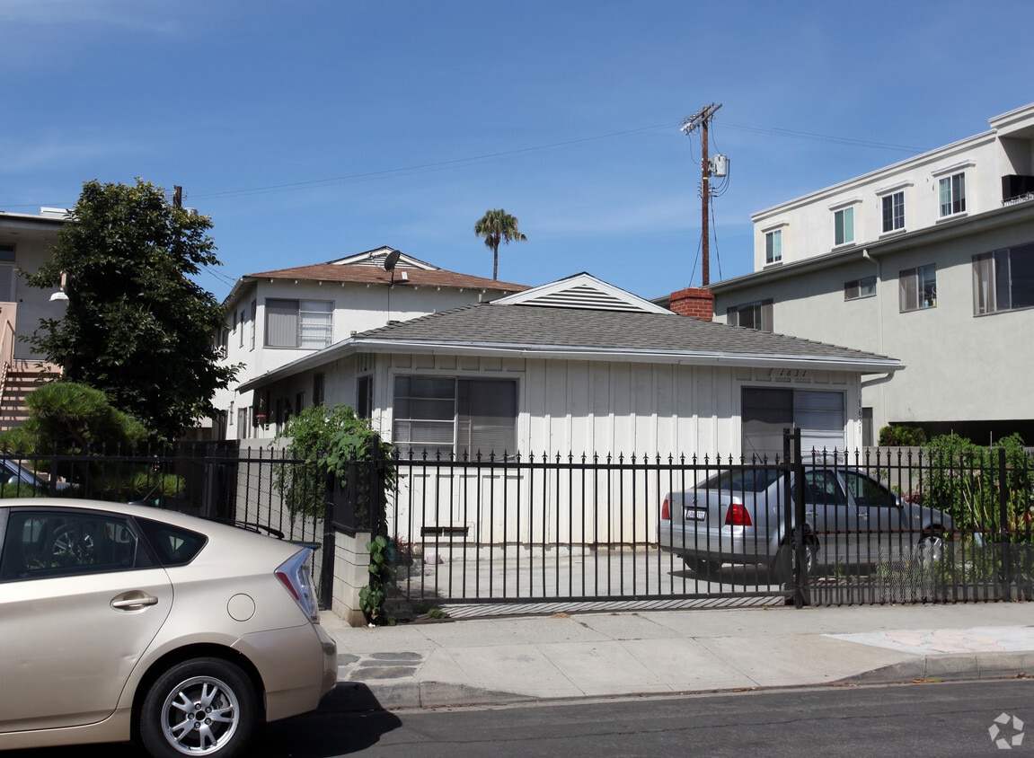 1631 Granville Ave, Los Angeles, CA 90025 Apartments in Los Angeles