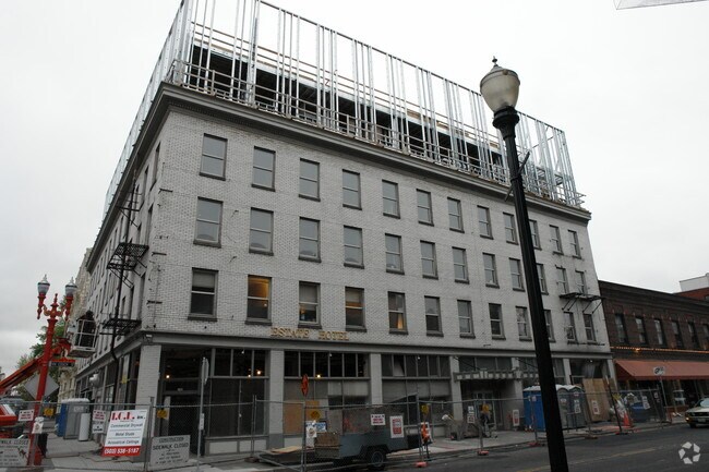 Foto del edificio - Estate Hotel