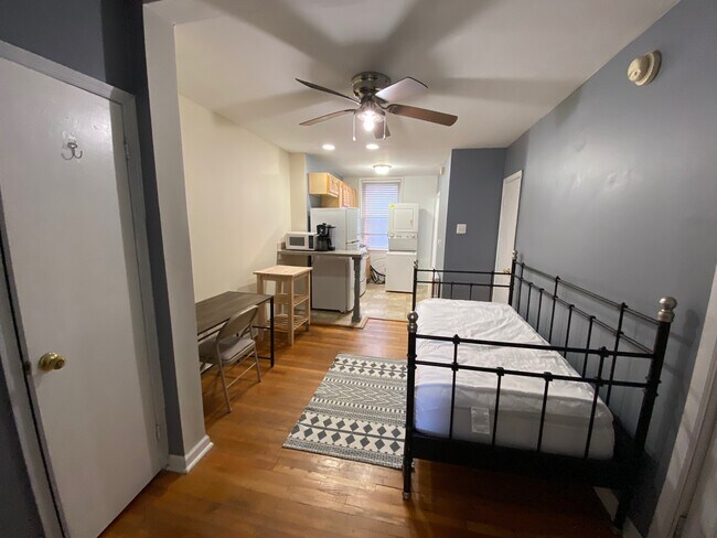 Foto del edificio - 302 S Juniper St