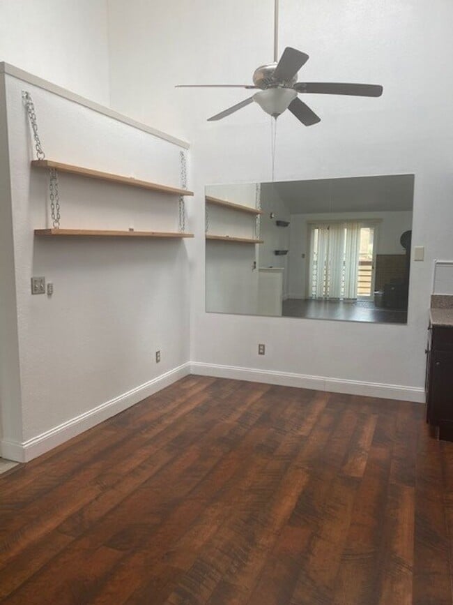 Foto del edificio - Beautiful Apartment in Carbondale