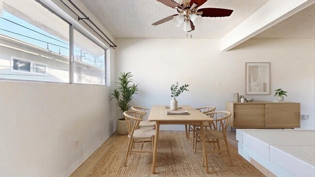 Foto del edificio - 1306 Amethyst St