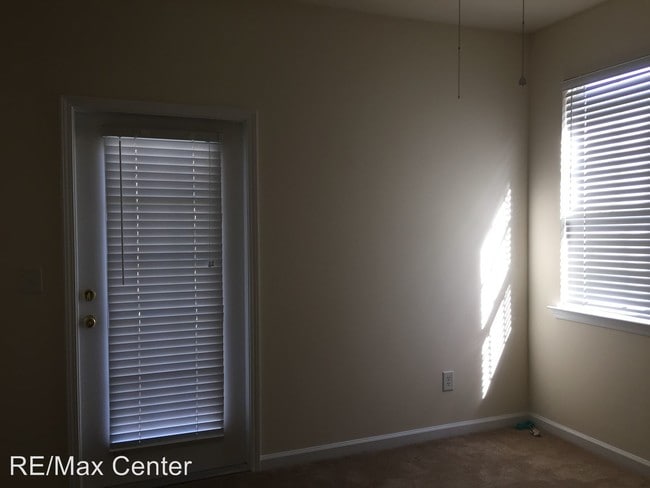 Building Photo - 3246 Mill Springs Cir
