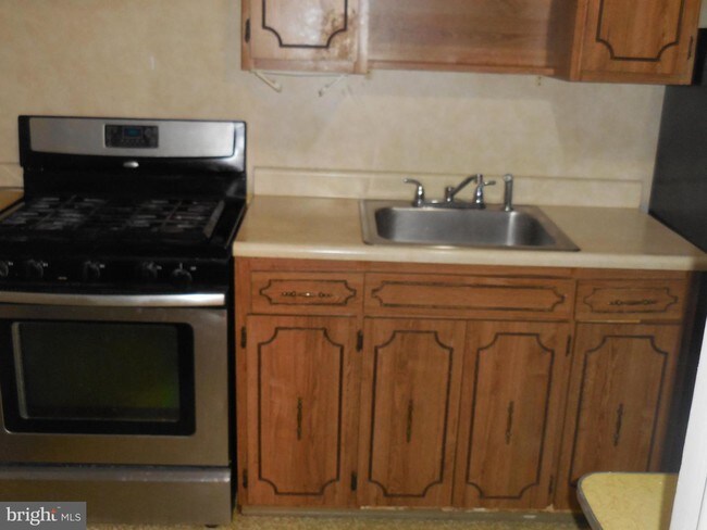 Foto del edificio - 8542 Water Oak Rd
