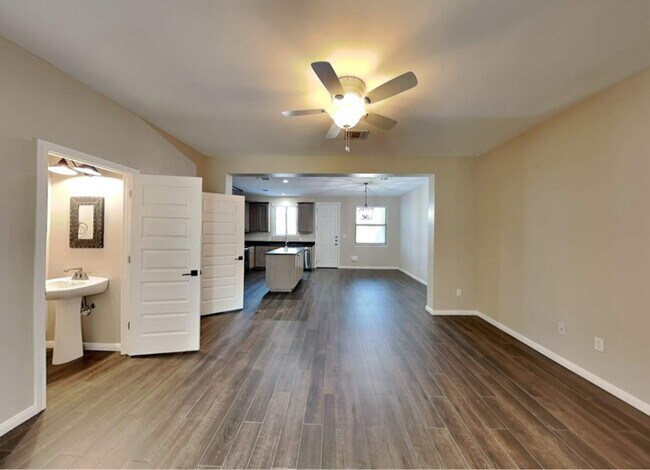 Foto del edificio - 179 Holly St