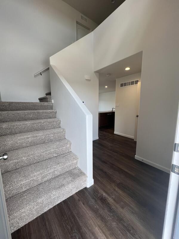 1512 Danny Pl, Cheyenne, WY 82009 Townhome Rentals in Cheyenne WY