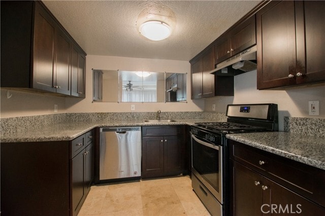 Foto del edificio - 3525 Kansas St