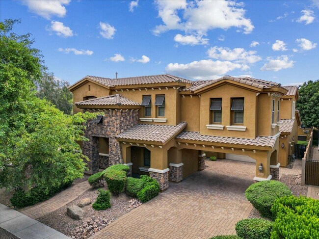 Foto del edificio - 4053 E Thunderheart Ct