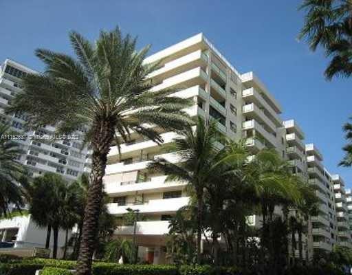 Foto del edificio - 1623 Collins Ave