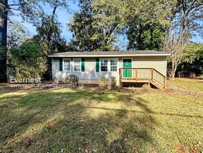 Building Photo - 2911 Circle Dr