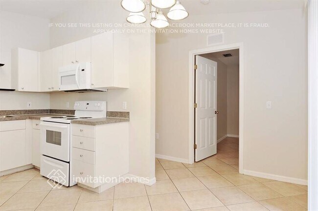 Foto del edificio - 2112 9th Ave W