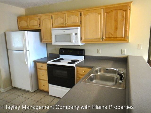 Building Photo - 3 br, 3 bath House - 2006 Longview Court
