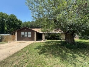 Building Photo - 4604 Lambs Ln