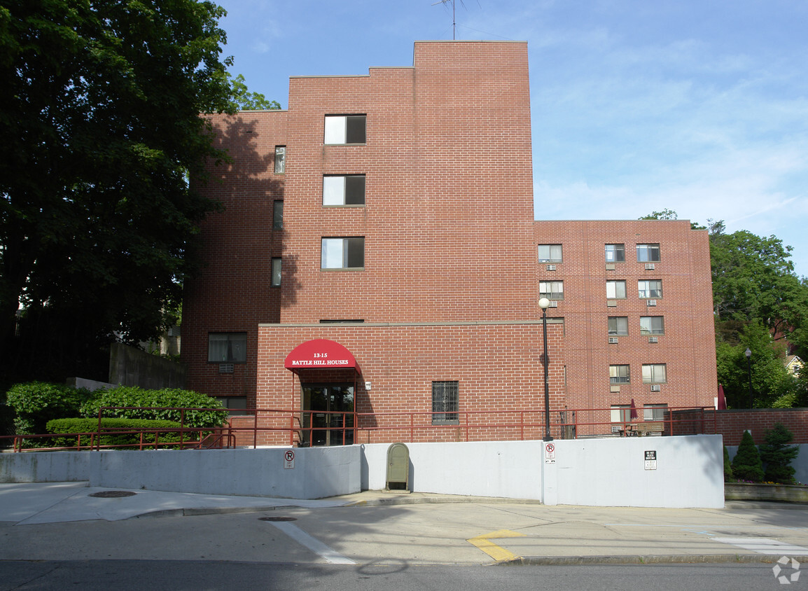 Foto del edificio - Battle Hill Houses