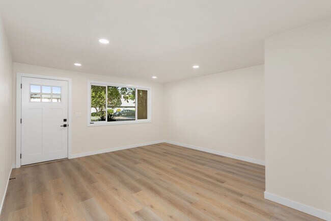 Foto del edificio - 10815 NE 7th St