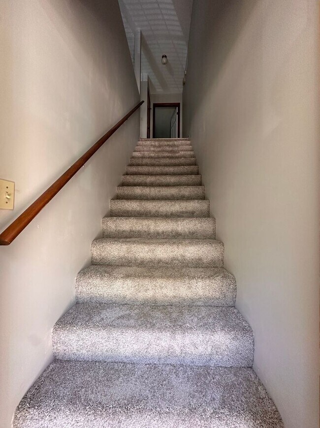 Foto del edificio - 144 Gunter Ln